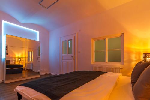 2bds apartment in UJEZD - P14, Praha (fotografie 10)