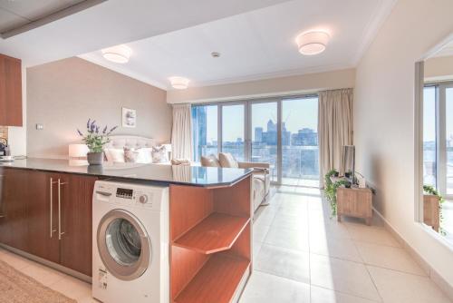 Prime Retreats - Downtown Dubai