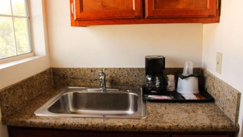 cuina, Motel 6 Glendale, CA – Pasadena Burbank Los Angeles in Glendale