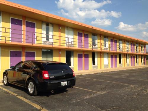 Country Inn Motel Vivian - image 7