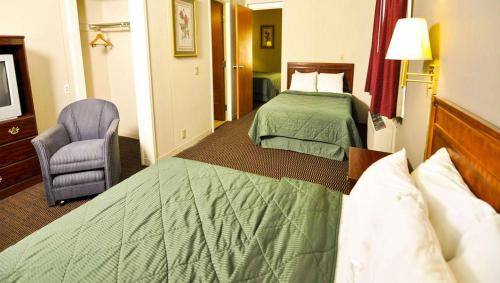 Best Budget Inn Sandusky - image 6