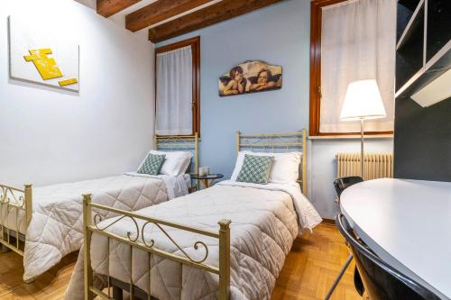 San Marco - 2 bedrooms with lift - image 17