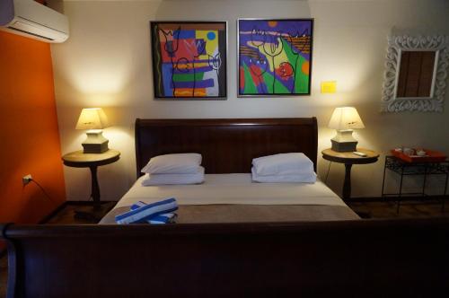 Superior King Room image 7
