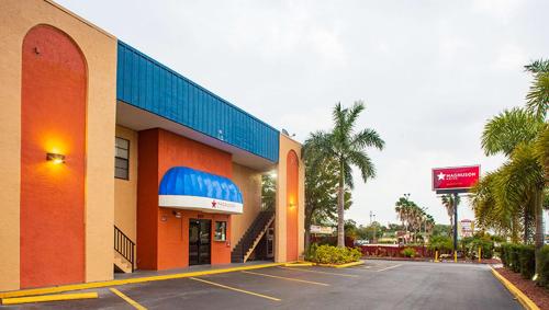 Magnuson Hotel Bradenton in Bradenton, USA
