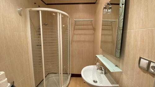 INSIDEHOME Valladolid Centro -Hab con baño privado en el centro y OPCION DE PARKING-