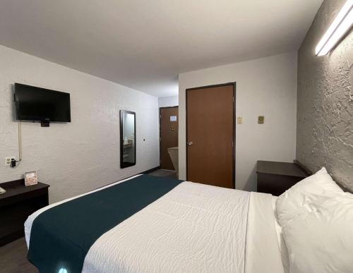 Motel 6-Green Bay, WI - Lambeau in Green Bay, USA