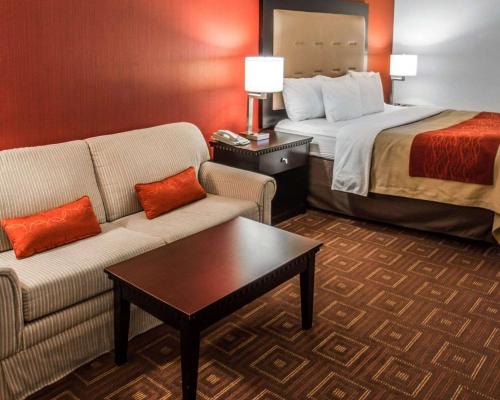 Quality Inn & Suites NJ State Capital Area