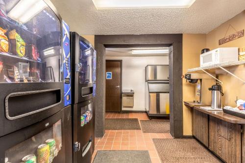 Value Inn Kenosha I-94 - Exit 344