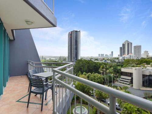 Crown Tower Spacious 1 Bedroom Apartment