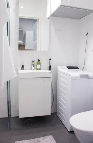 Studio 7 - Air-conditioned, P-spot & Self Check-in, Jyväskylä (foto 9)
