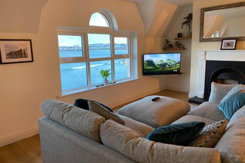 Island Dhu View - Seaside Penthouse in Portrush