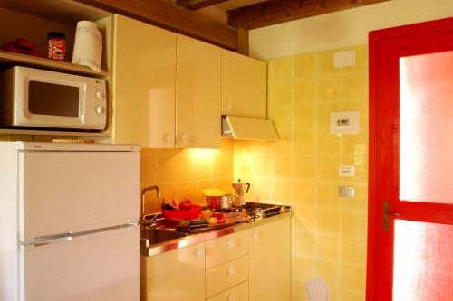 Centro Vacanze Pra' delle Torri - image 7