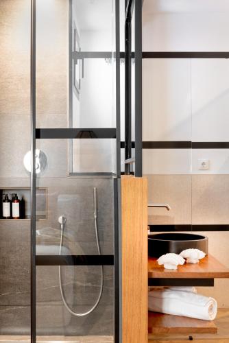 Superior Apartment image 10