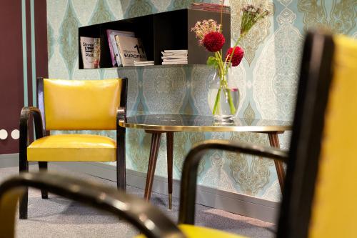 Saint SHERMIN bed breakfast & champagne - image 10