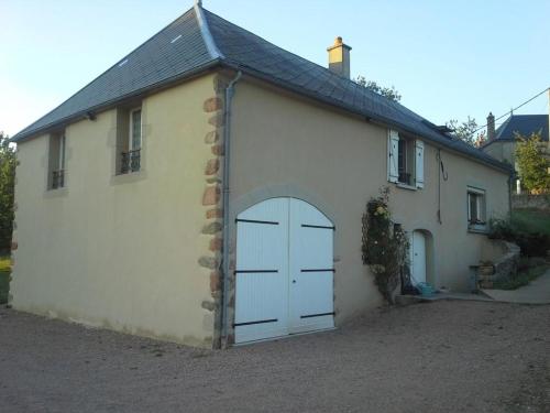 LES CHATS ZEYLISEES gîte à louer Cussy-en-Morvan