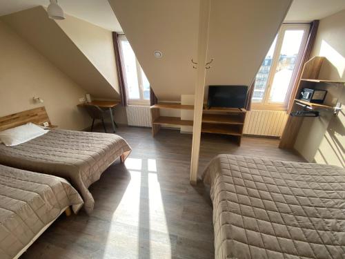 Angleterre Hotel - image 12