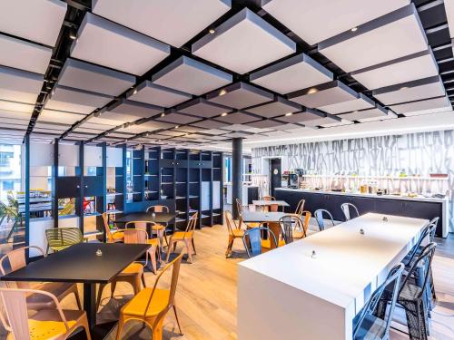 Restaurant, ibis Styles Basel City in Basel