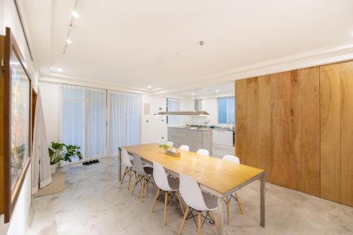 フリップ フロップ ホステル - 九彬 (故事所 _ 山中夢遊)