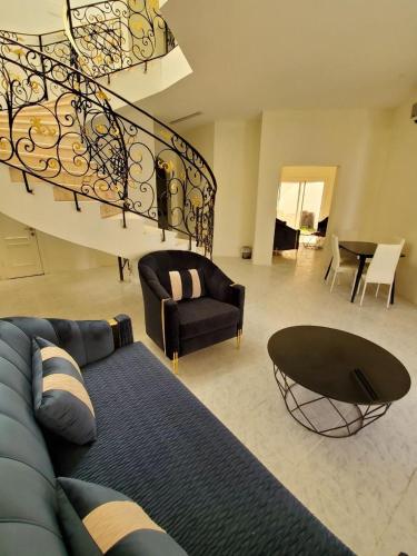 Villa1