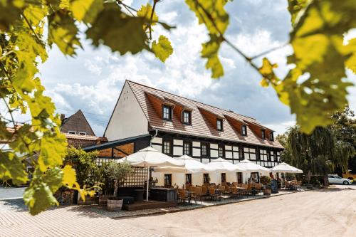 Weingut Schuh - Pension Zur Bosel - Coswig