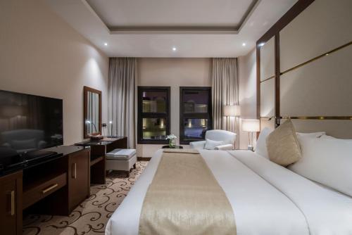 Vittori Palace Hotel and Residences Room Type - Classic King Room