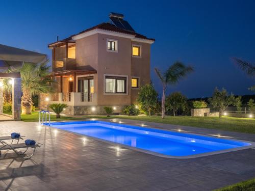 Luxurious Villa David