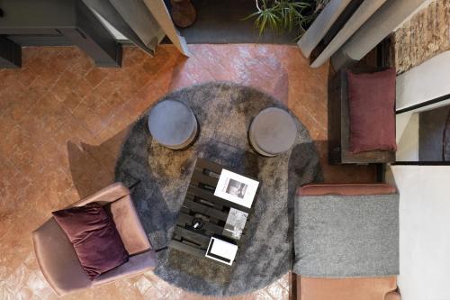INSTAURA Apartments