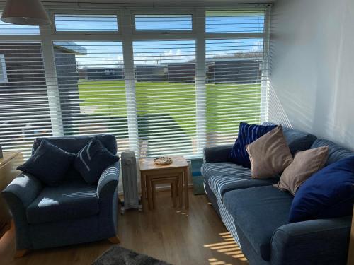 44 Valencia Chalet, Selsey Country Club