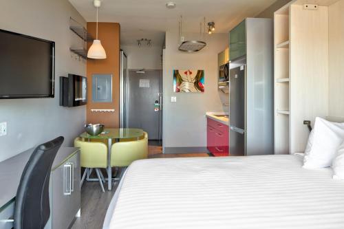 Micro Boutique Living Wolfville in Wolfville (NS)