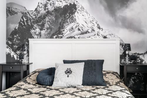 Two-Bedroom Apartment image 7