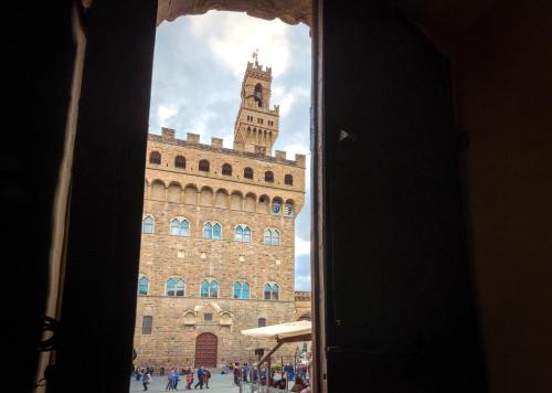 Palazzo Uguccioni Apartments - image 11