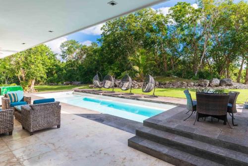 Villa Maya- Luxury Mansion