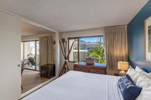 2140 Kuhio Ave #607 - image 4