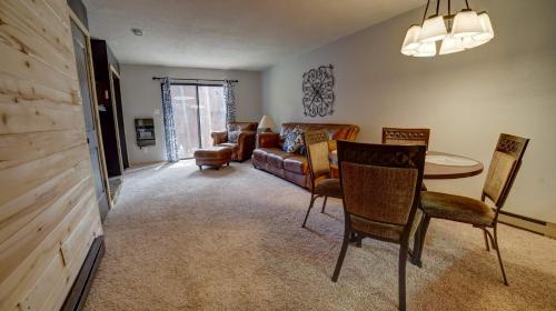 Aspen Park #C-1 ( Studio Bedroom Condo ) - image 3