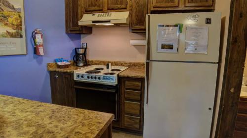 Ski Run #A-4 ( 1-Bedroom Condo ) - main image