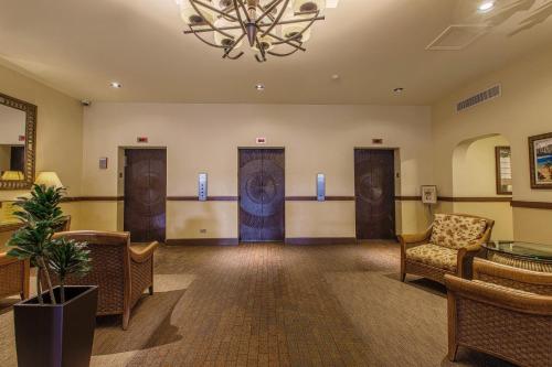 2140 Kuhio Ave #607 - image 13