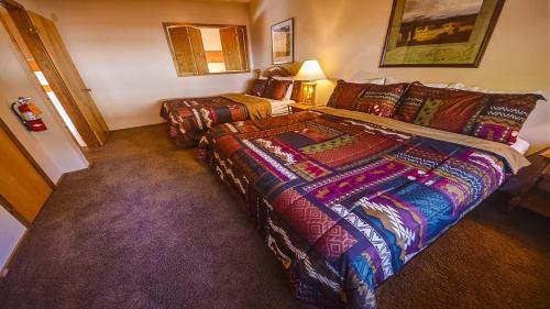 The Lifts #A-2 - 2 Bedroom Plus Loft Condo - image 7