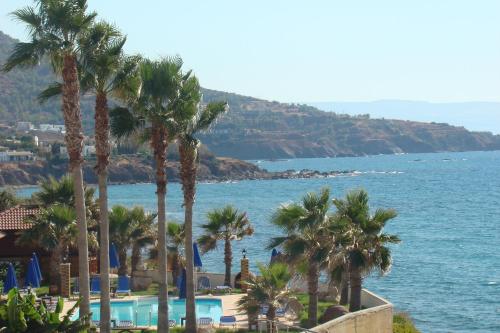 Surrounding environment, Sun Camero Apartments in Pomos