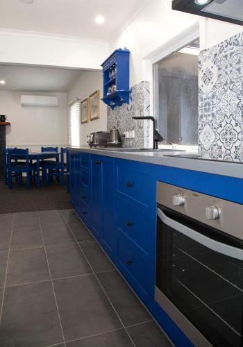 蒂恩纳 Tyenna River Cottages 4星级 酒店 泳池