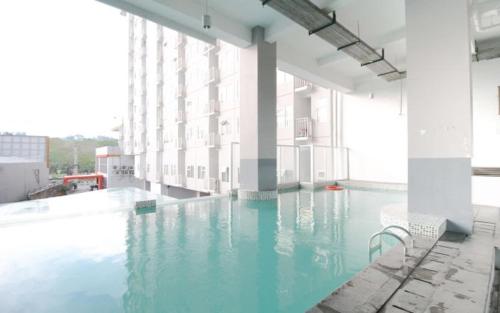 Swimming pool, Easton Park Residence by Mustika near Bandung Giri Gahana Golf & Resort