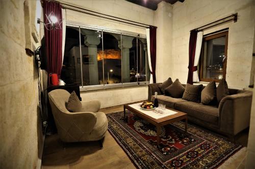 Orion Cave Hotel - image 9