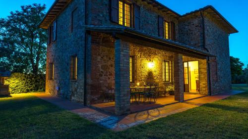 設施, Poggio Medei 10, Emma Villas in 皮耶韋城