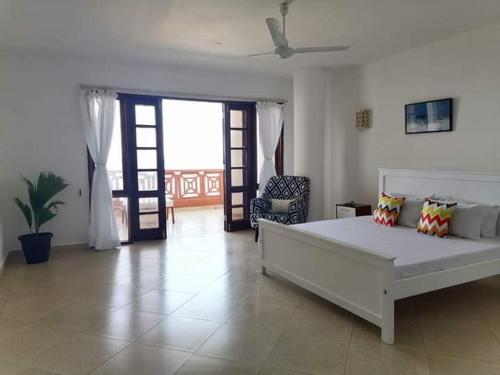 Ocean Front Apartments at La Mera