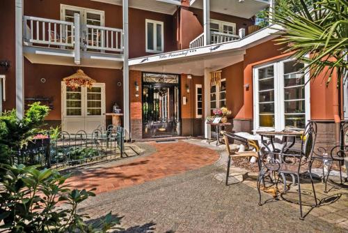 Exterior view, Villa Prinsenhof # Vijfentwintig in Van Reenen