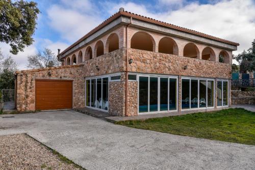 Casa Puente Albor PISCINA CLIMATIZADA in Los Angeles de San Rafael