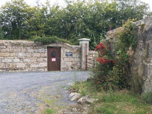 Lovely 3-Bed House at Clashganny Mill Borris - image 8