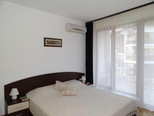 Two-Bedroom Apartment image 6