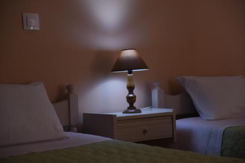 2 bedrooms, 3 beds