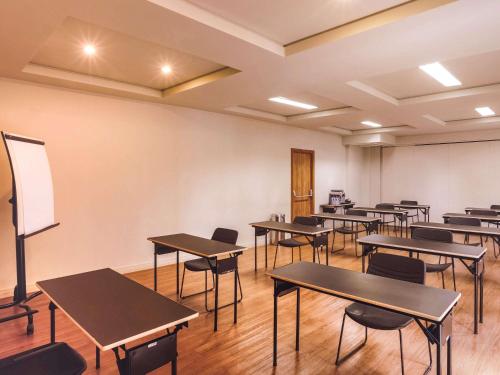 Hotel Cassino Tower Curitiba Aeroporto By Nacional Inn