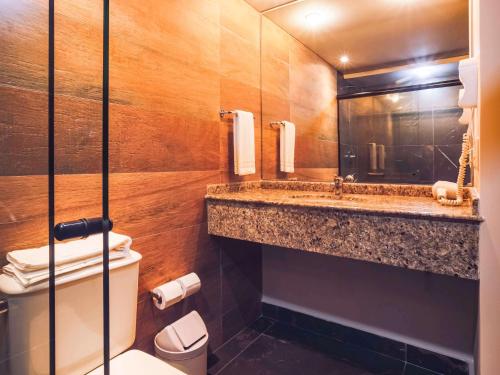 Hotel Cassino Tower Curitiba Aeroporto By Nacional Inn